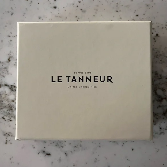 Le Tanneur Navy Card Holder